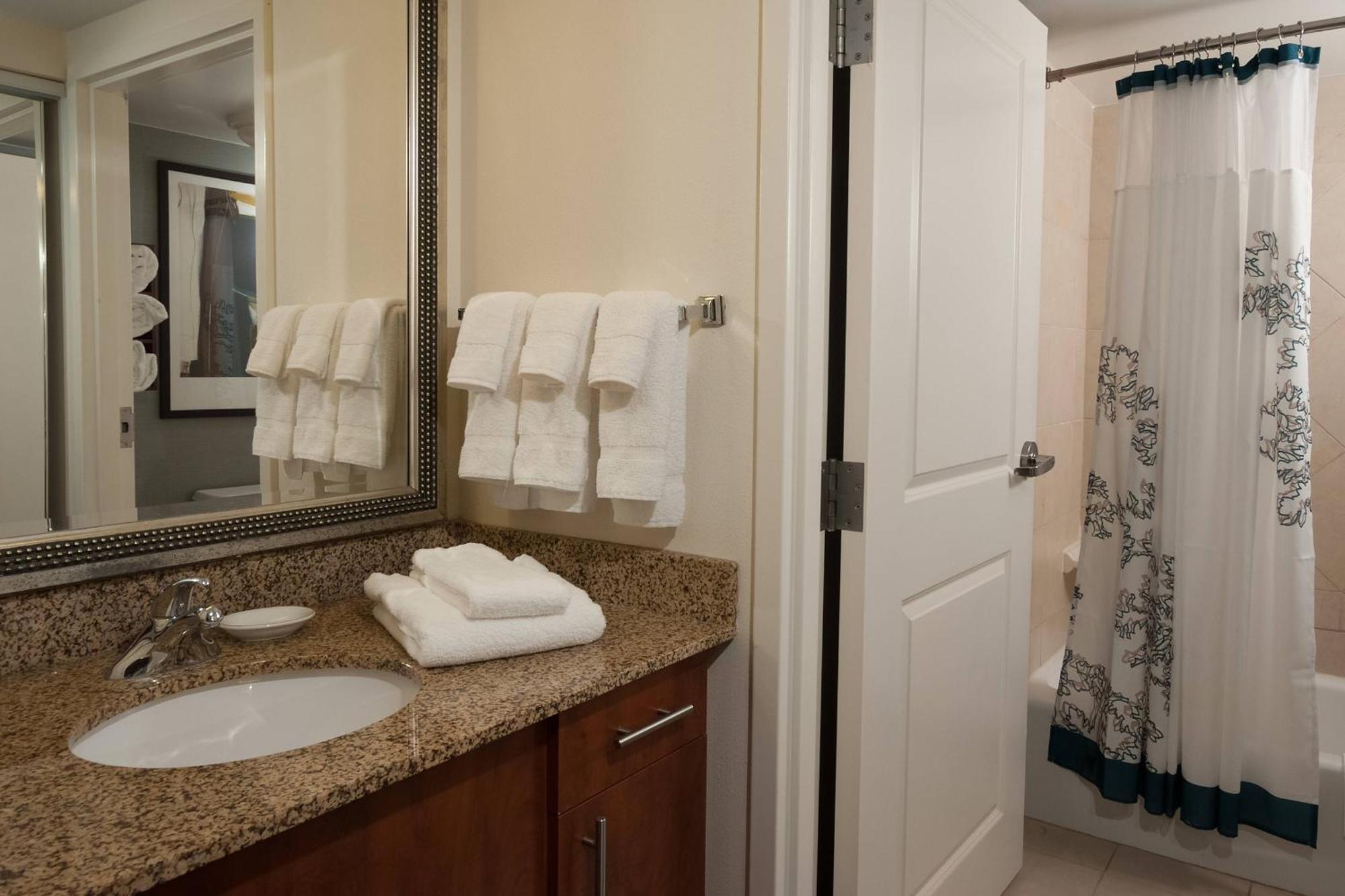 Residence Inn Fort Myers Sanibel Truckland Esterno foto